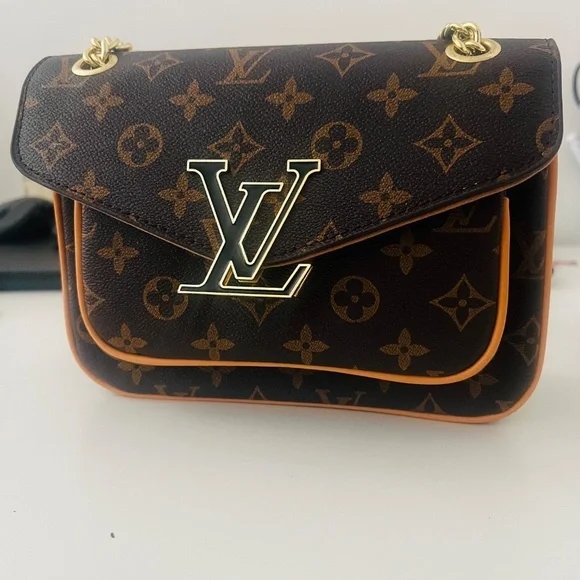 Hand bag - Picture 2 of 5